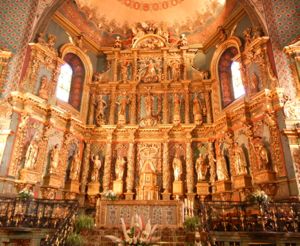 Golden altar, St-Jean-Baptiste, St-Jean-de-Luz, France