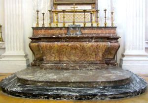 Altar, Chapelle des Elus, Dijon, France