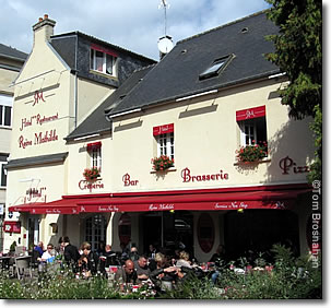 Hotel-Restaurant La Reine Mathilde, Bayeux, Normandy, France