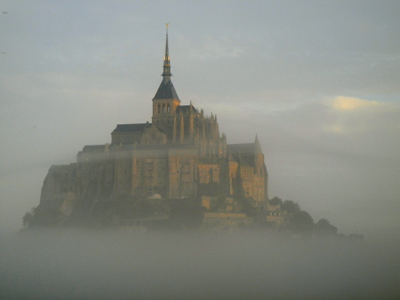 Early morning fog, Mont St-Michel