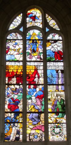 Stained glass, St-Acceul, Ecouen, France