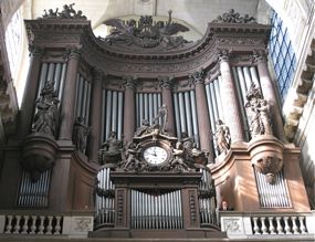 Magnificent organ of St-Sulpice, Paris
