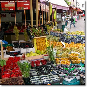 Produce market, Paris, France