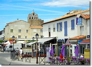 Street in Saintes-Maries-de-la-Mer, Camargue, Provence, France
